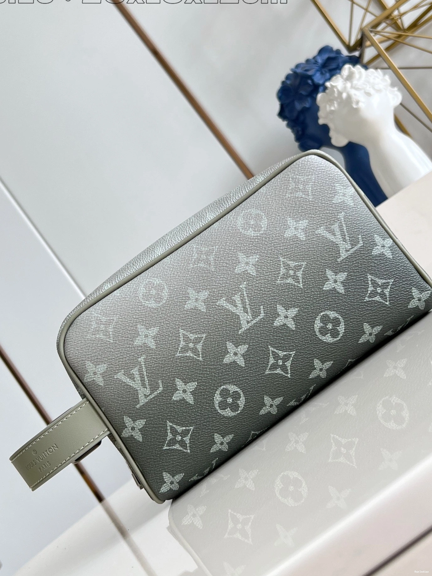 Rep ladies DOPP LOUIS LOCKER bag-23*13*12CM VUITTON KIT 0817
